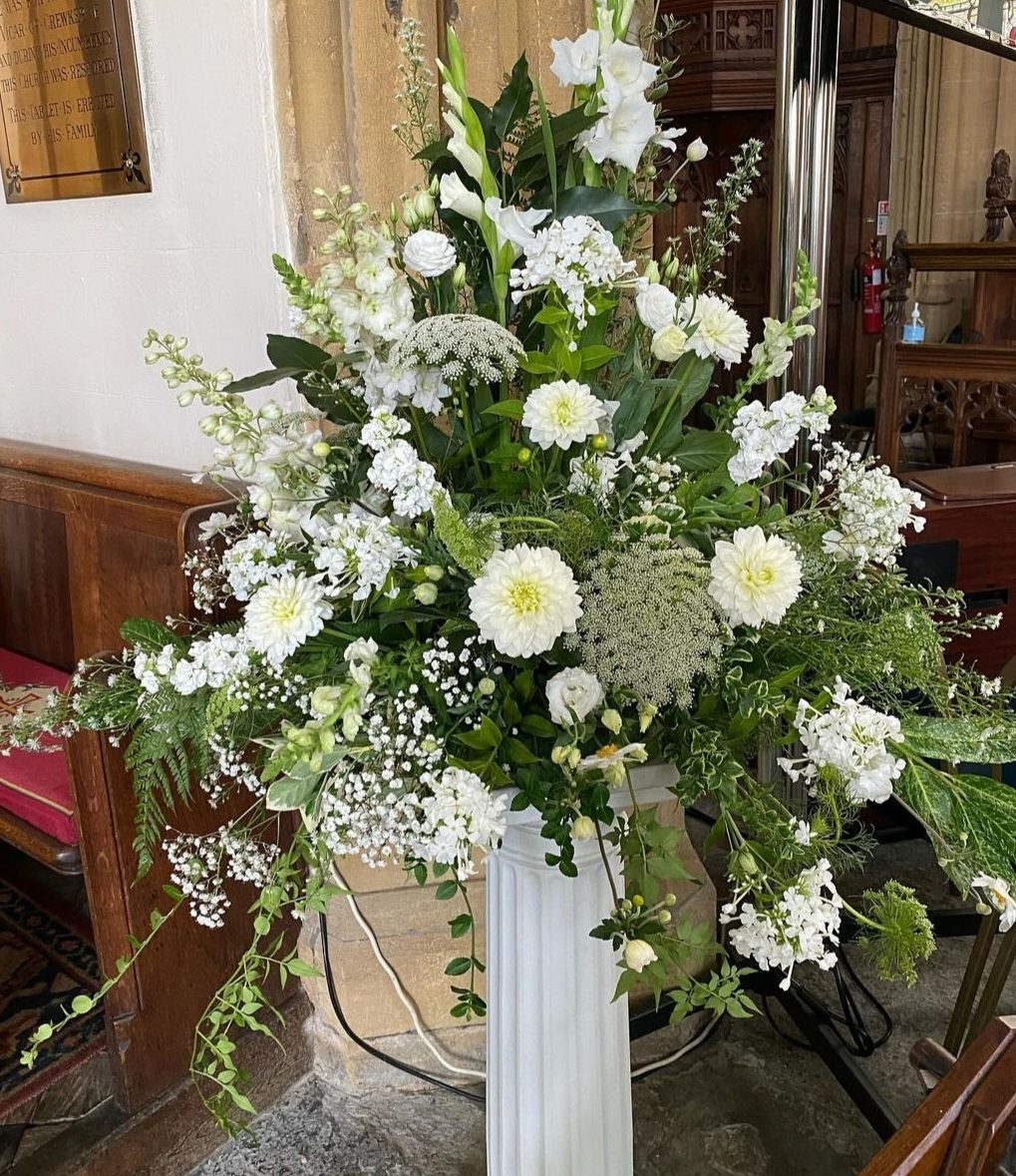 Wedding flowers by Cottage Flowers for Crewkerne Church