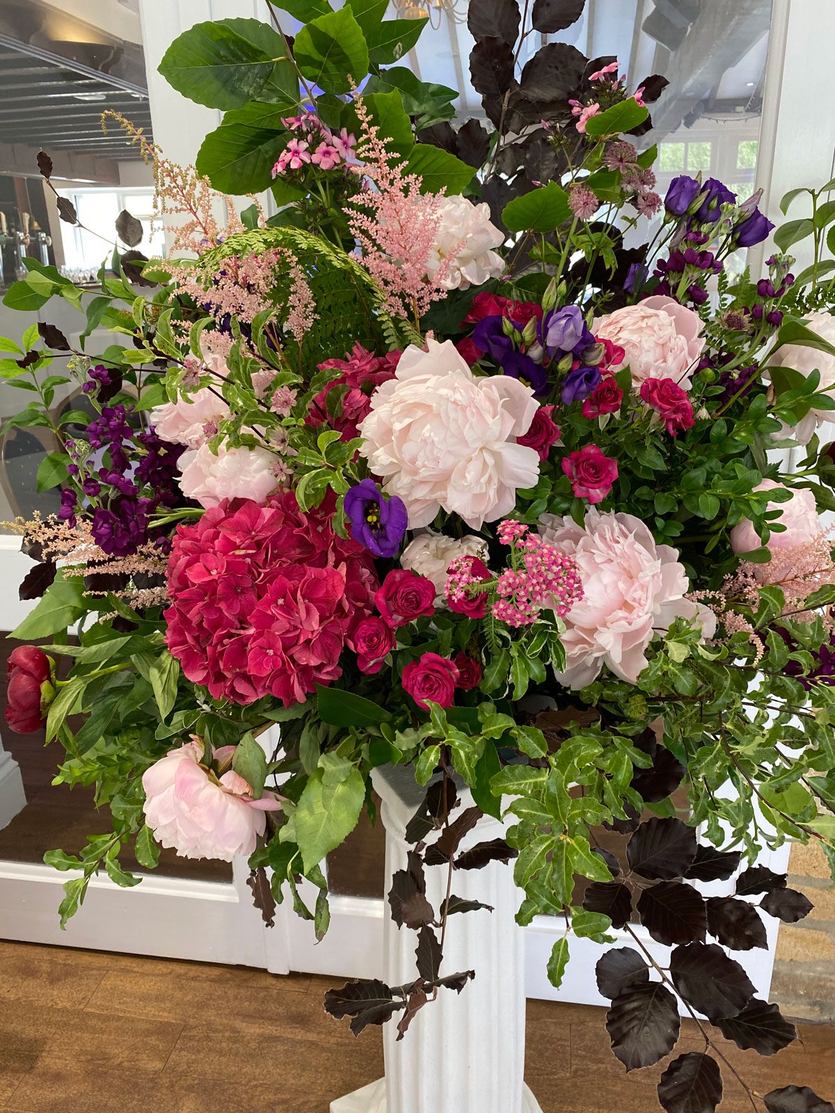 Wedding flowers by Cottage Flowers for Nikki & Stephen