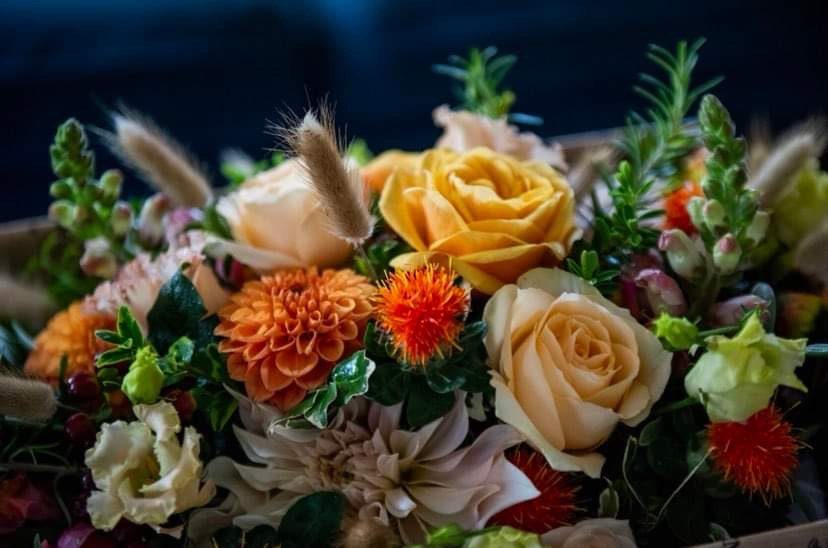 Wedding flowers by Cottage Flowers for Paige & George